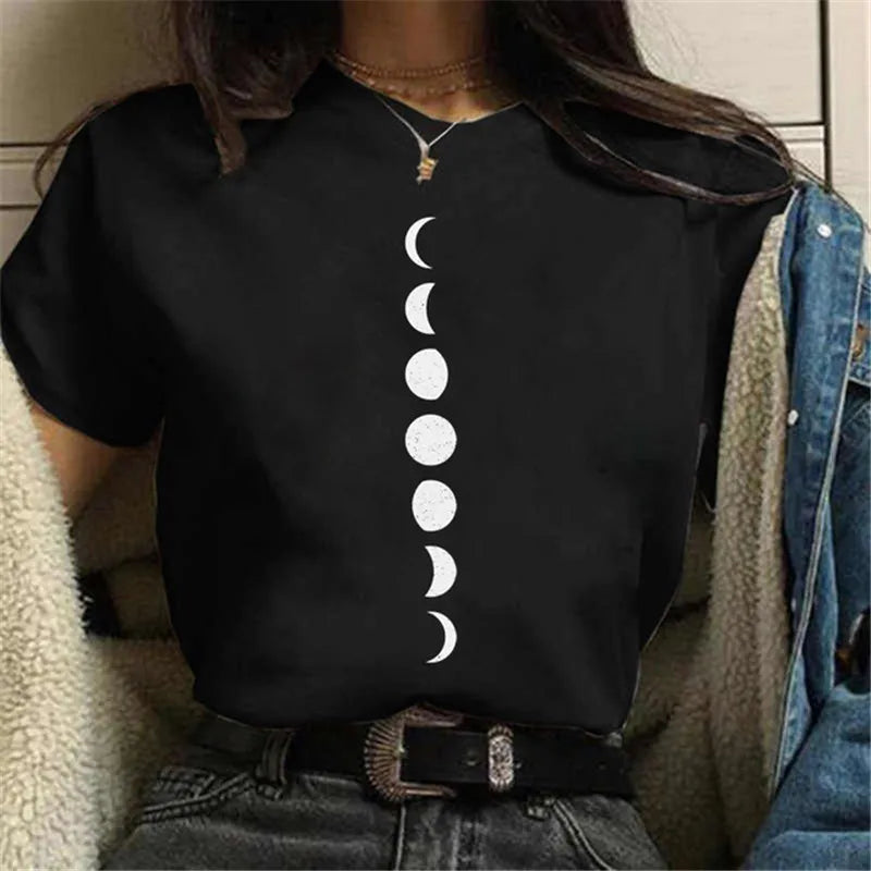 Moon Print T-shirts for Women Harajuku Summer T Shirt New Fashion Black Tops Funny Female T-shirt Casual Tee Woman Clothes
